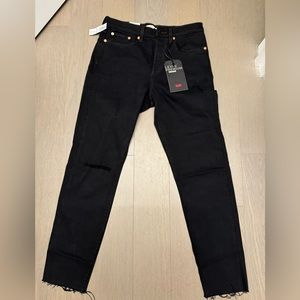 NWT new with tag Levi’s jeans wedgie size 27